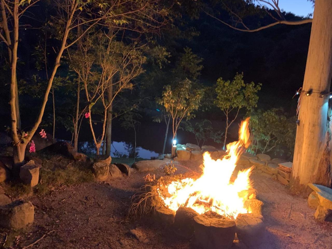 فيلا Rancho Ao Lado Da Laroc E Ame فالينهوس المظهر الخارجي الصورة